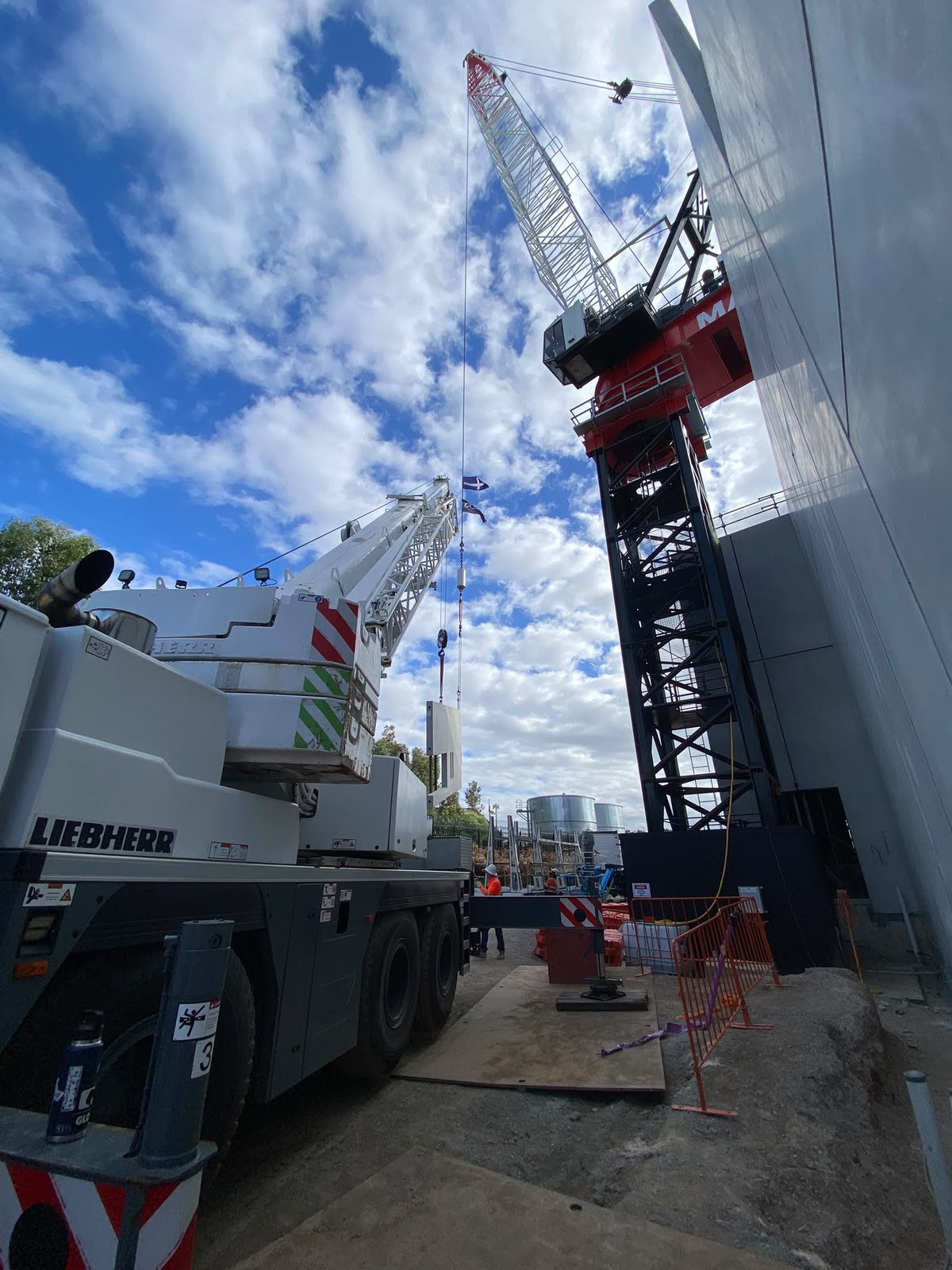 ANC Cranes 130 tonne mobile crane hire project