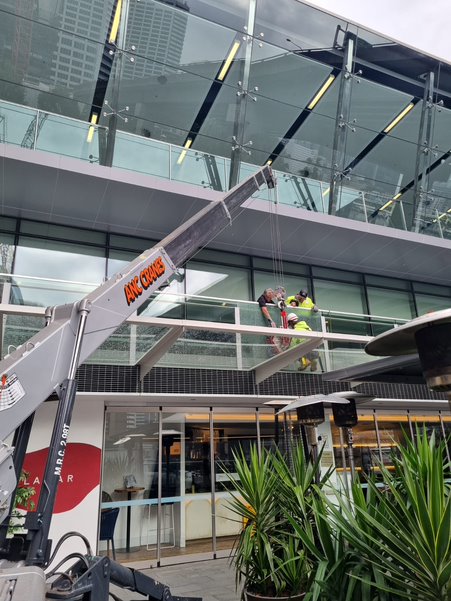 Glass panel lifting